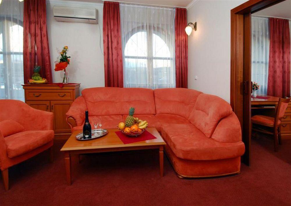Hotel Grand Zilina Exterior photo