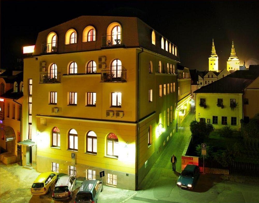 Hotel Grand Zilina Exterior photo