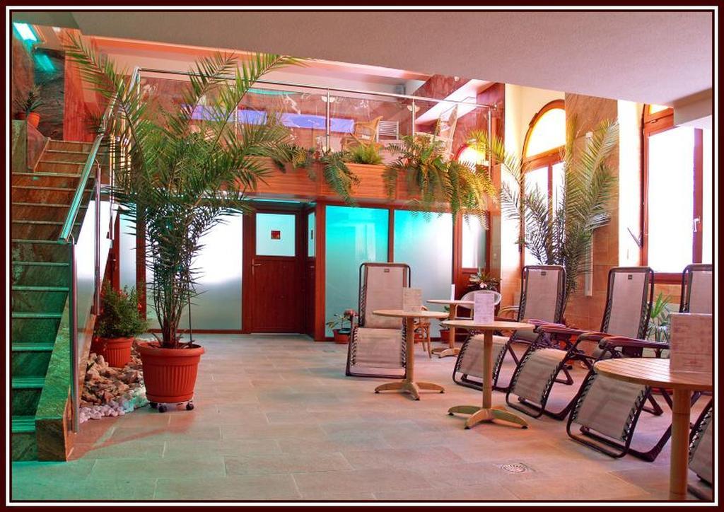 Hotel Grand Zilina Exterior photo
