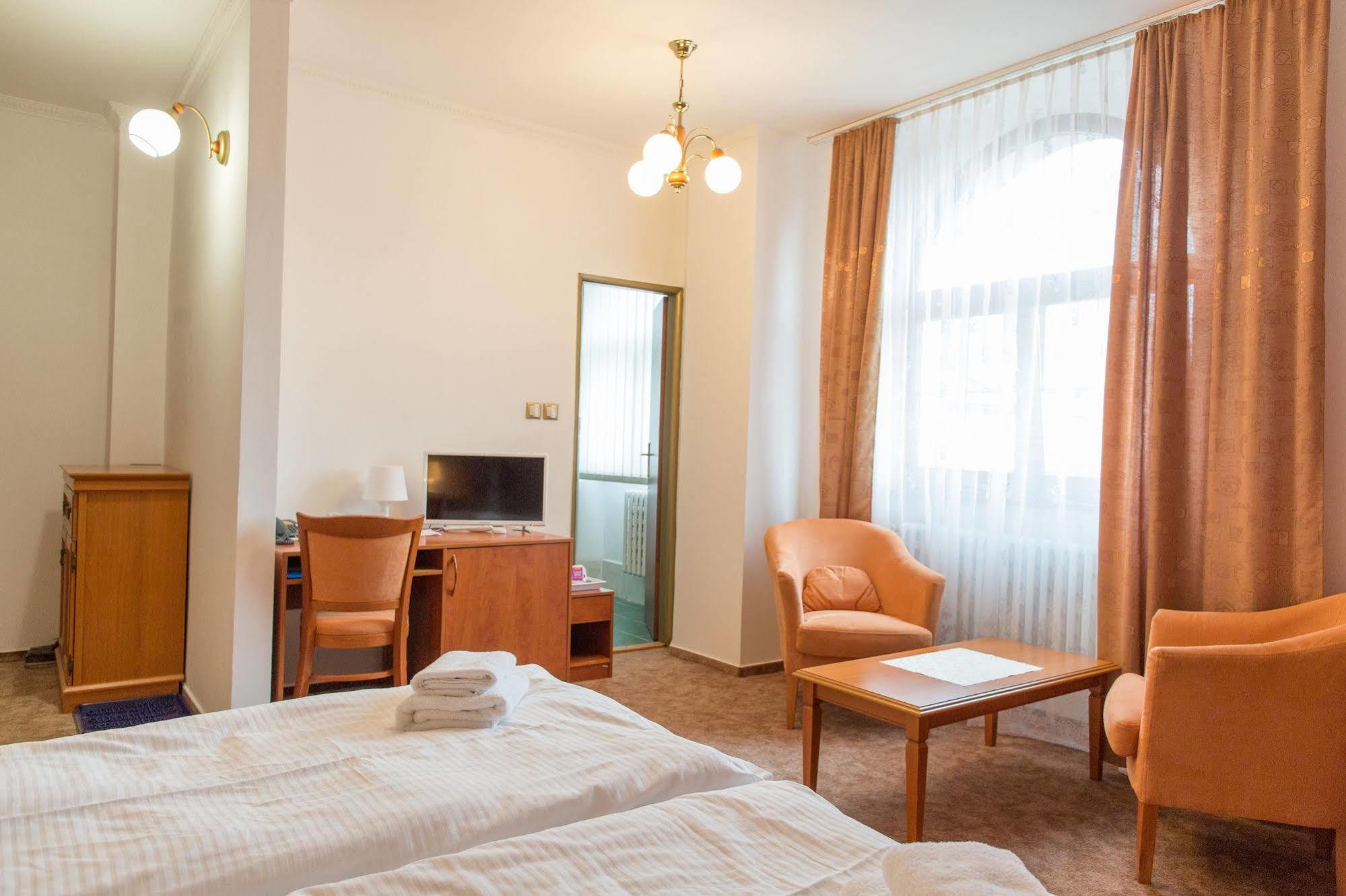 Hotel Grand Zilina Exterior photo
